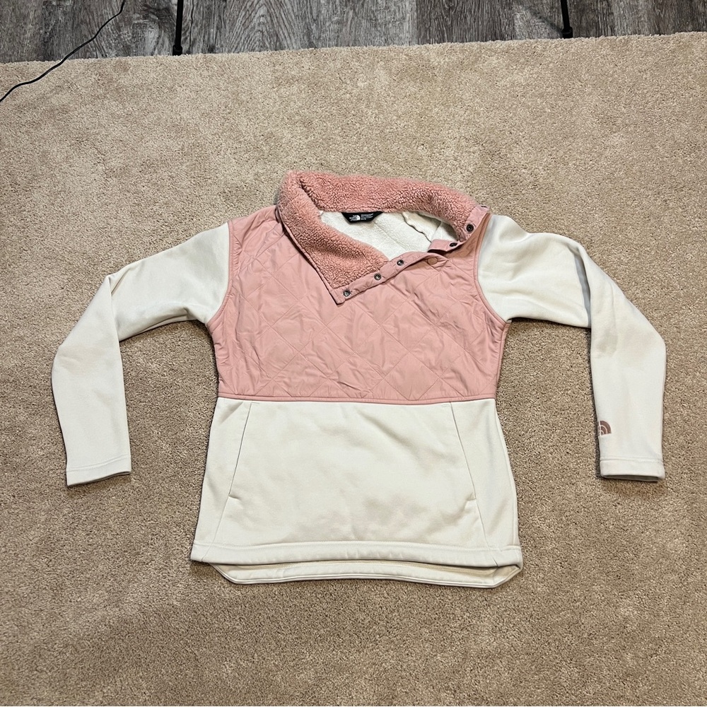 Women’s XS The North Face Pullover